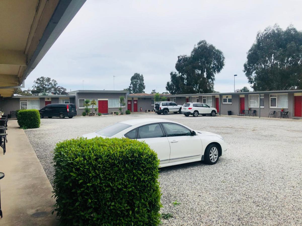 Horsham Motel Extérieur photo